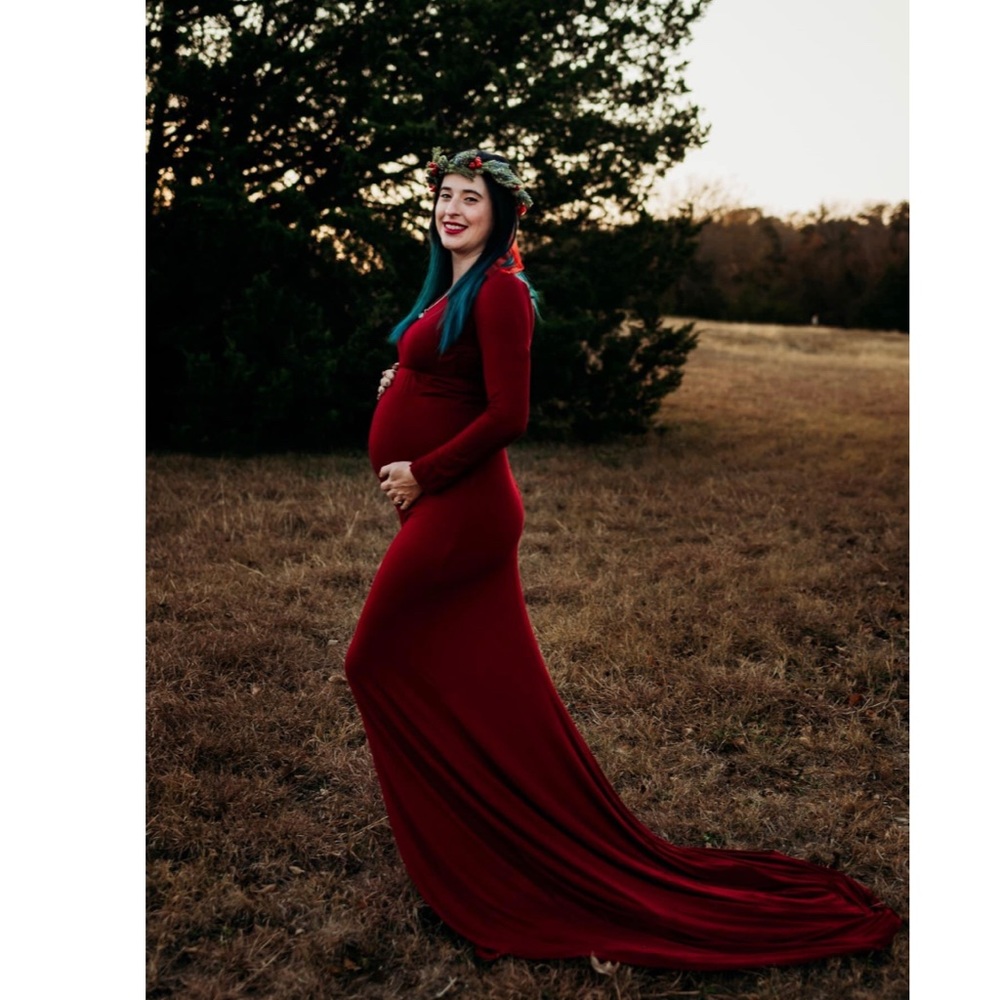 Pregnancy dress great for maternity photos
